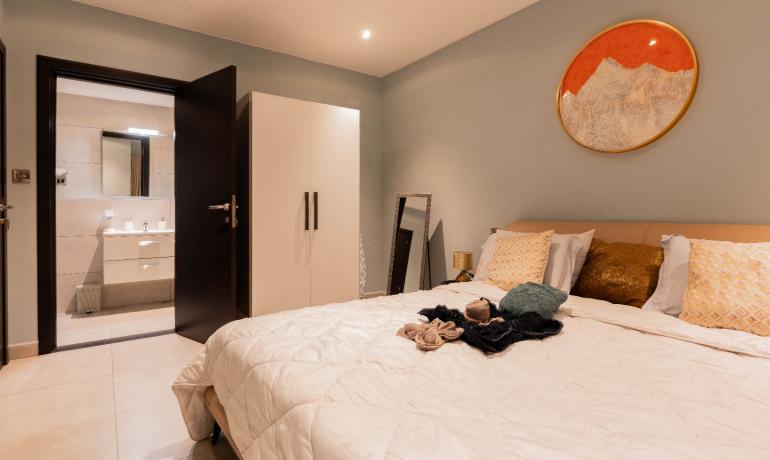 2 Bedroom – Premium